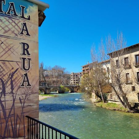 Hostal La Rua 에스텔라 외부 사진