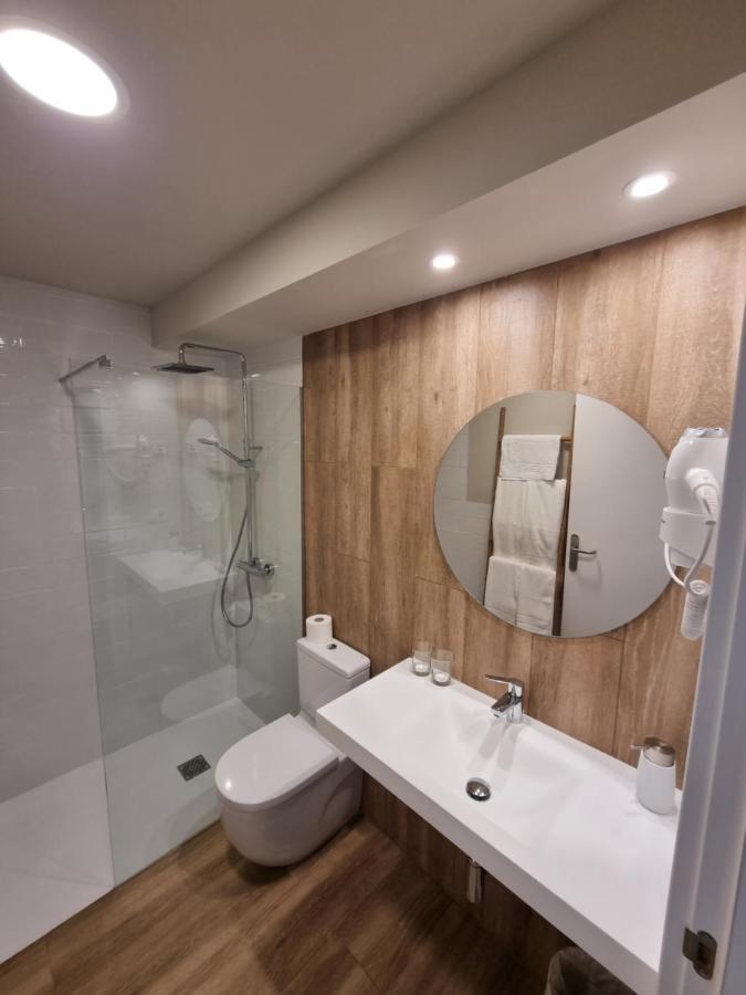Hostal La Rua 에스텔라 외부 사진