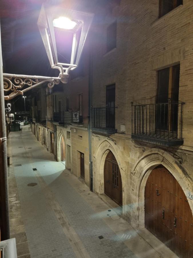 Hostal La Rua 에스텔라 외부 사진